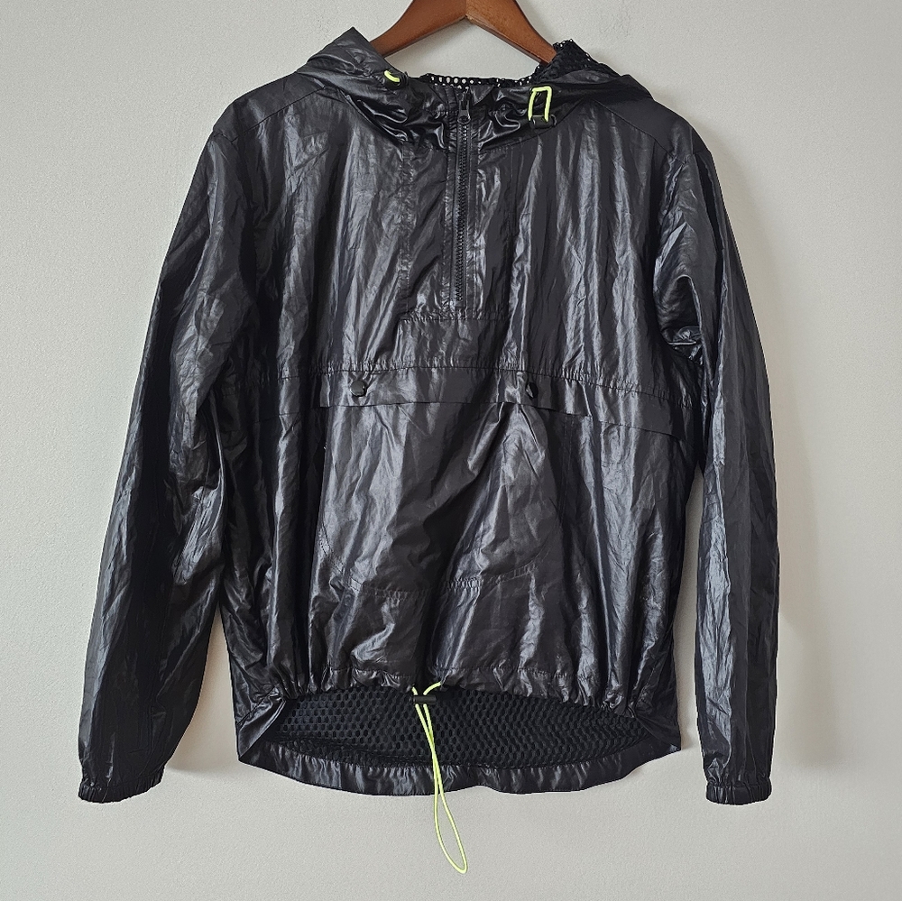 Forever21 sports luxe rain pullover